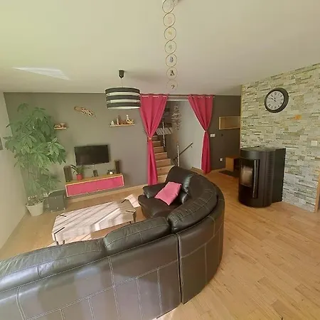 Maison Familiale Spacieuse 7 Pax Villa *